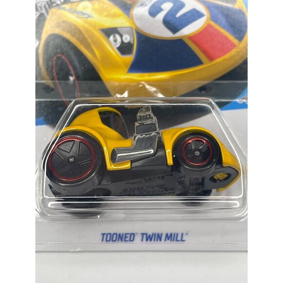 Hot Wheels Tooned Twin Mill Mini Yellow 1:64 Diecast Car HW Tooned Series - Picture 3 of 7